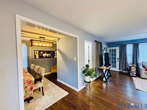 3rd image of 3304 Carlton Rd