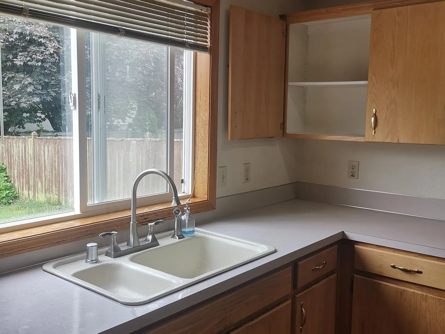 2720 NW Nahcotta St — Photo 4