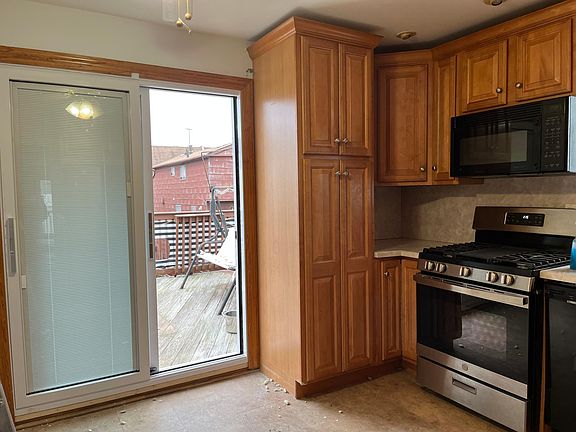 2nd image of 262 Monahan Ave