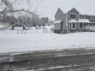 5161 Hillcrest Dr, Blair, NE 68008