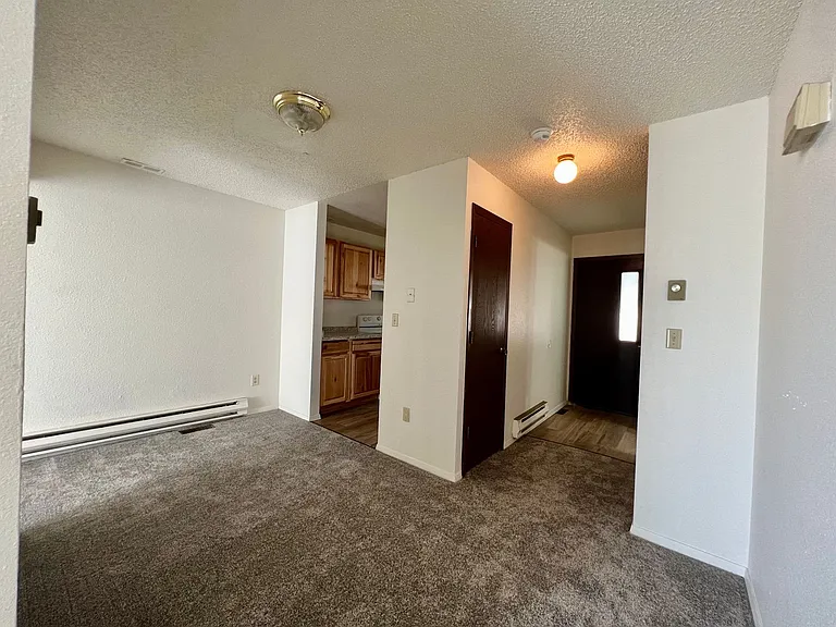 725 Elder Ct #2 — Photo 3