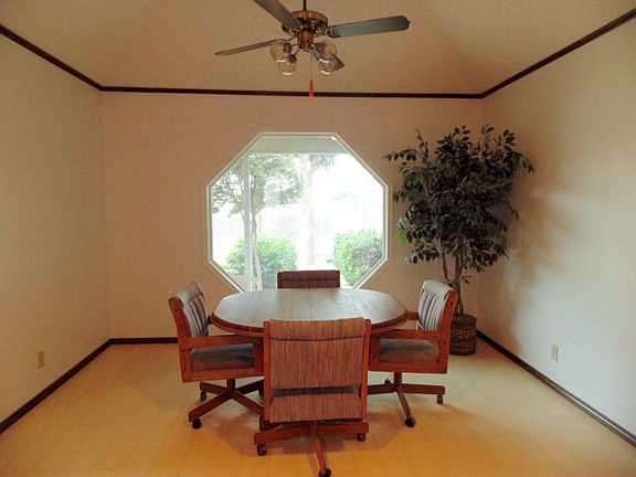 4th image of 5101 Los Alamitos Ct