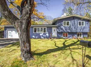 827 Charlotte Dr, Anoka, MN 55303