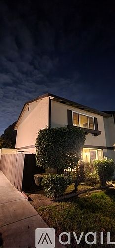 1st image of 574 Palmetto Dr #574