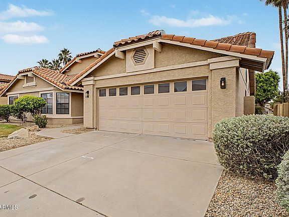 3rd image of 6951 W KIMBERLY Way