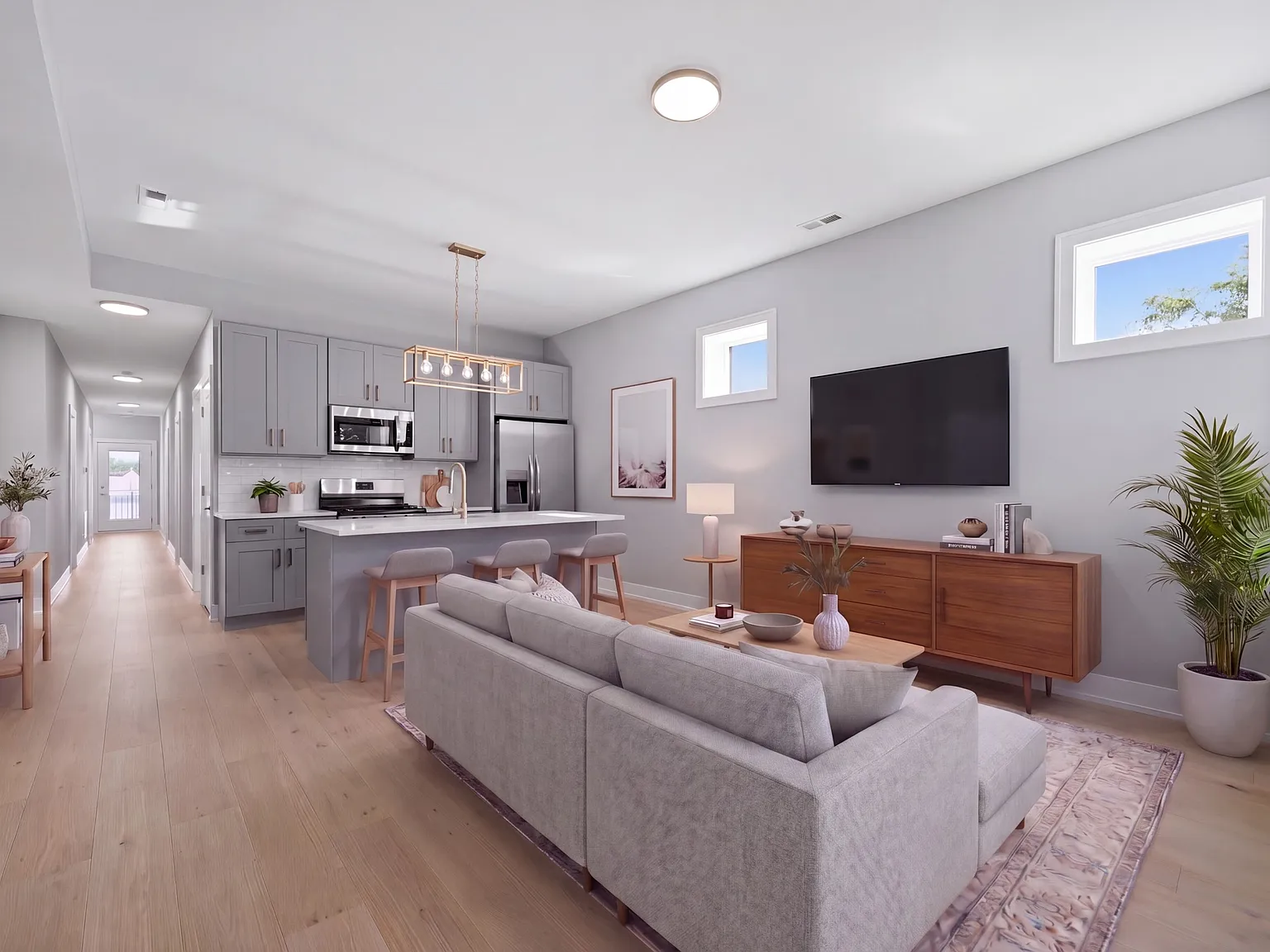 2442 W Wilson Ave — Photo 3