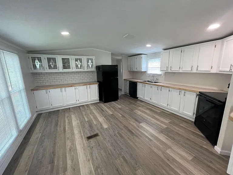 1552 N Boatman Rd #42 — Photo 11