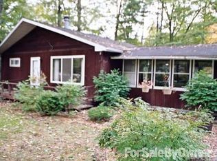 908 W Francis Shores Ave, Sanford, MI 48657