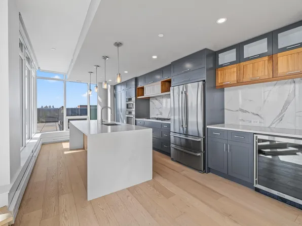 14105 W Block Dr NW #301, Edmonton, AB T5N 0P8