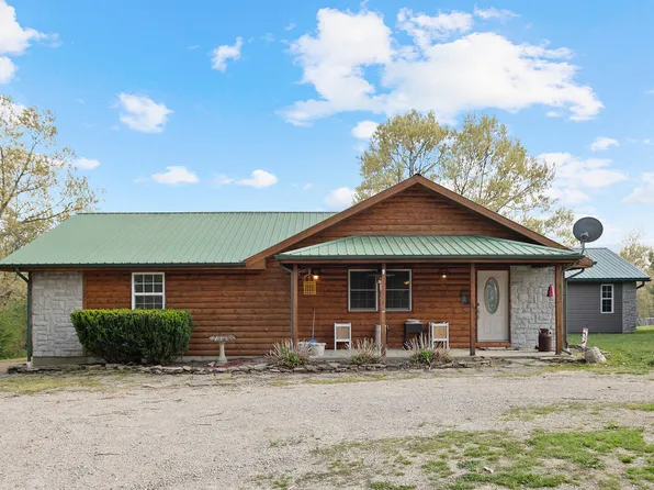 8998 Mountain Valley Road, Mountain Grove, MO 65711