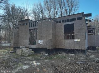 1451 Shady Rest Rd, Shady Side, MD 20764