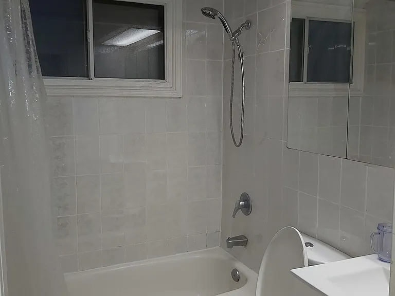 211 Beechy Dr #MAIN — Photo 4