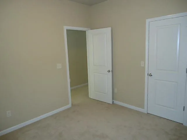 1315 Inverness Cove Dr — Photo 8