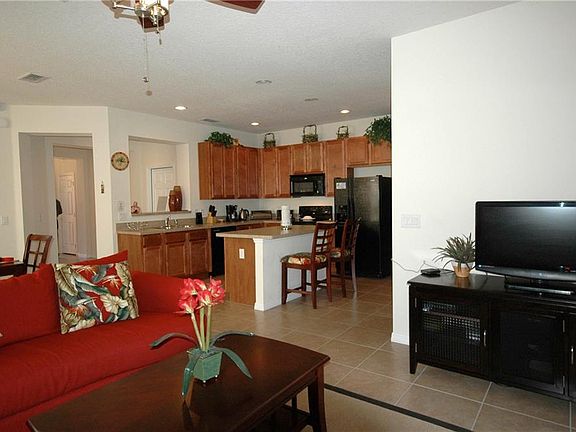 5th image of 1061 Marcello Blvd