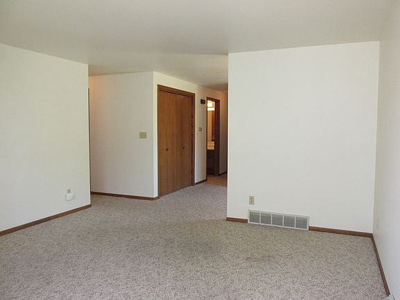 3rd image of 414B N 12th St
