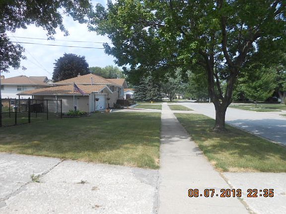 2nd image of 16420 S 66th Ave