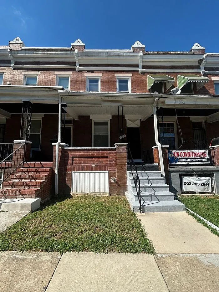 Building Photo - 2800 Winchester St