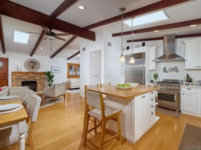 211 La Mesa Ave, Encinitas, CA, 92024
