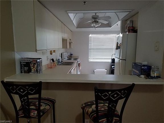 3rd image of 10141 Maddox Ln APT 102
