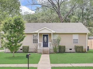 210 University Ave, Lebanon, TN 37087