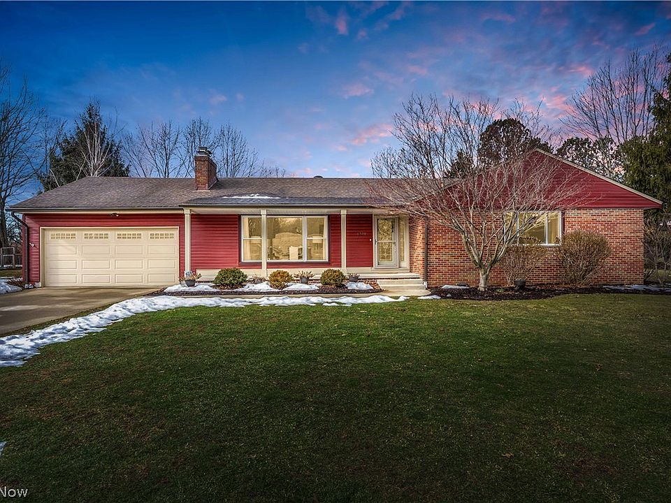 1st image of 6598 Meadow Farm Dr