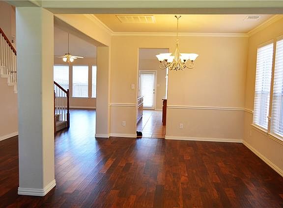 5th image of 1709 Whispering Glen Dr