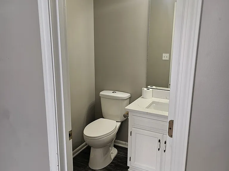 21531 S Peculiar Dr — Photo 5