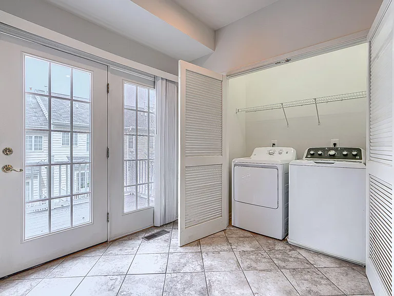 239 Anvil Way — Photo 14