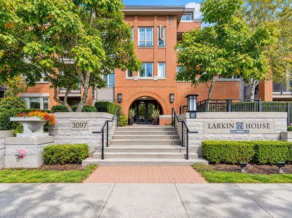 3097 Lincoln Ave #105, Coquitlam, BC V3B 0E3