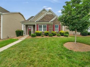 1008 Garden Oak Dr, Indian Trail, NC 28079