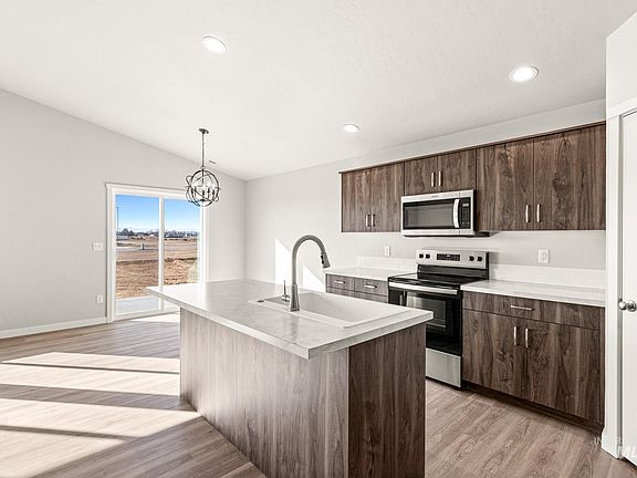 6th image of this home