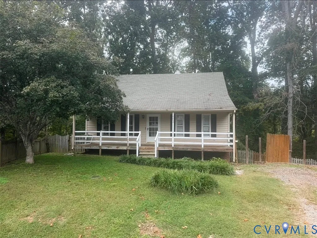 3 bed, 2.0 bath, 1224 sqft, $2,199 — Photo 1