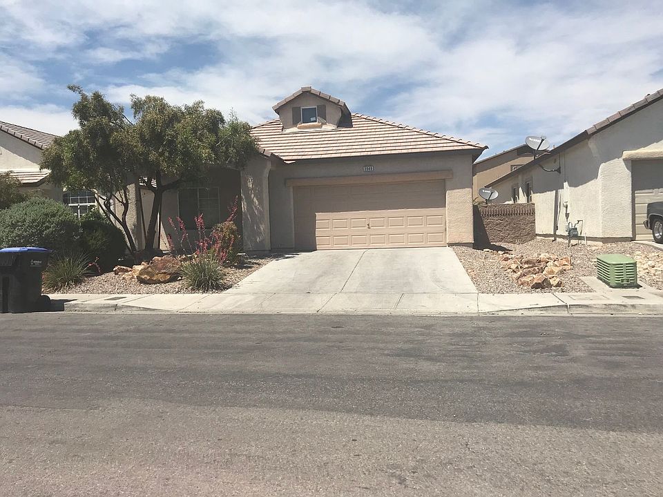 1st image of 3948 Yellow Mandarin Ave