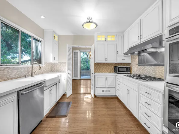 535 S Orange Grove Blvd Unit 12, Pasadena, CA 91105