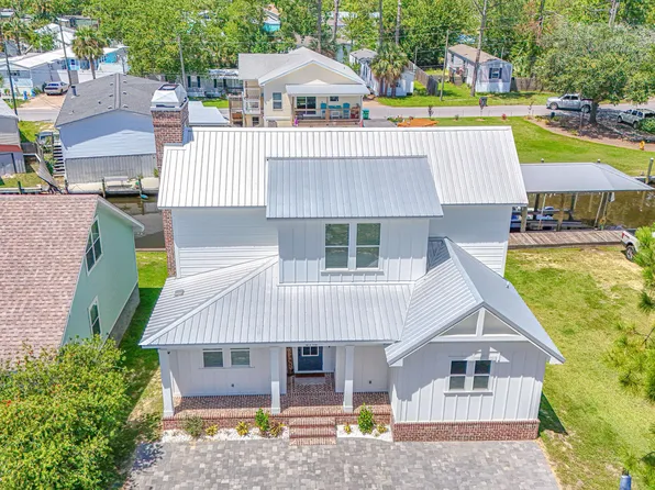 6712 Harbour Blvd, Panama City Beach, FL 32407