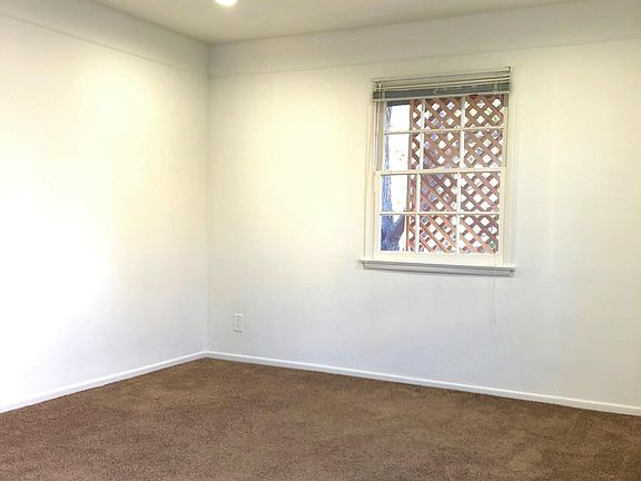 3rd image of 11923 Venice Blvd APT 6