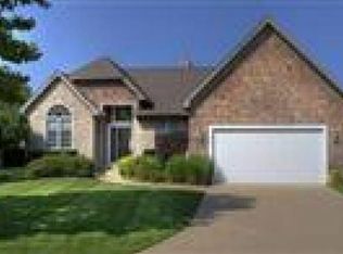 93 Nantucket Ct, Bratenahl, OH