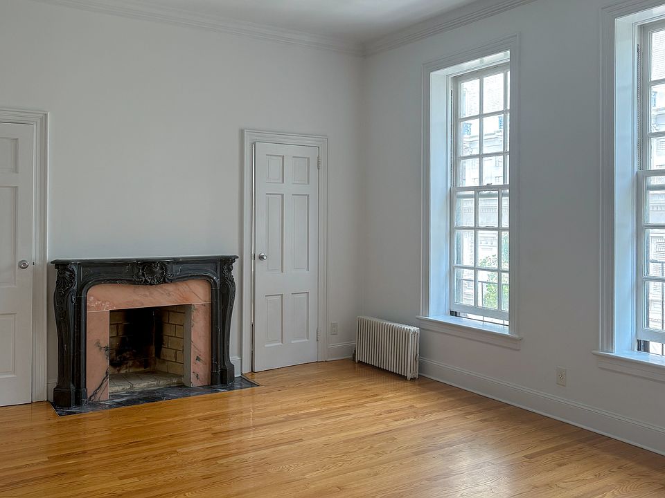 1st image of 222 Hicks St APT 4C