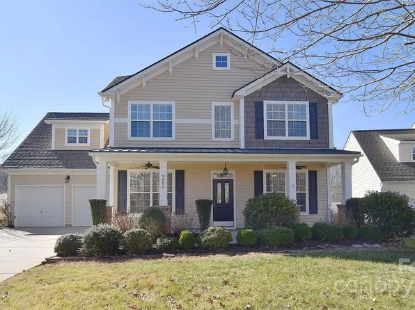 9806 Penn Station St, Cornelius, NC 28031