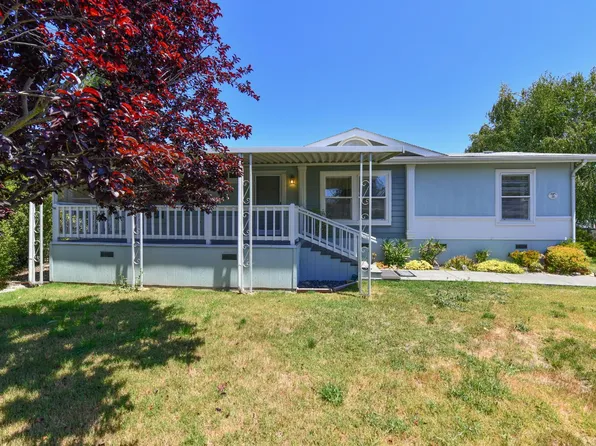 84 N Napa Drive, Petaluma, CA 94954