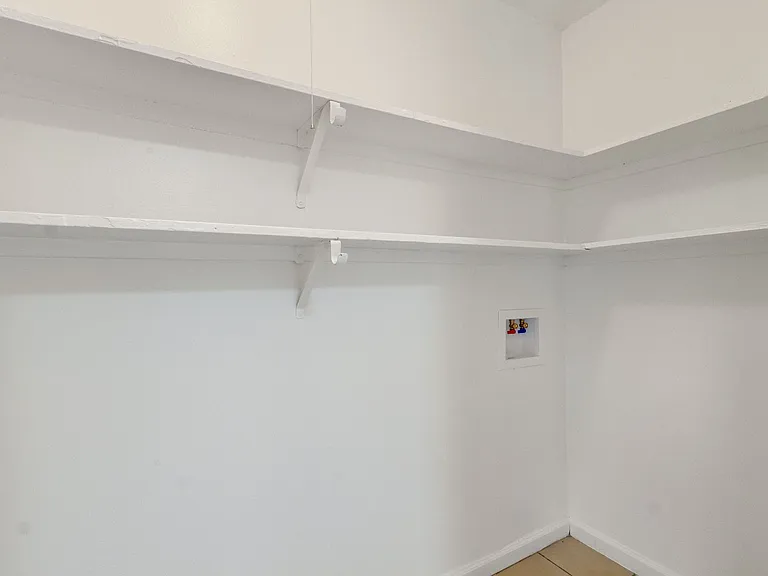 The Meadows Apartment Homes — Photo 33
