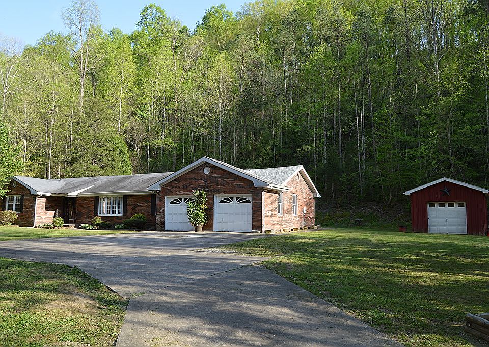 1st image of 130 Opal Dr