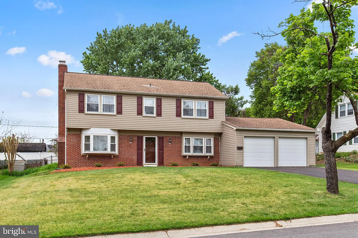 Building Photo - 4004 Croydon Ln