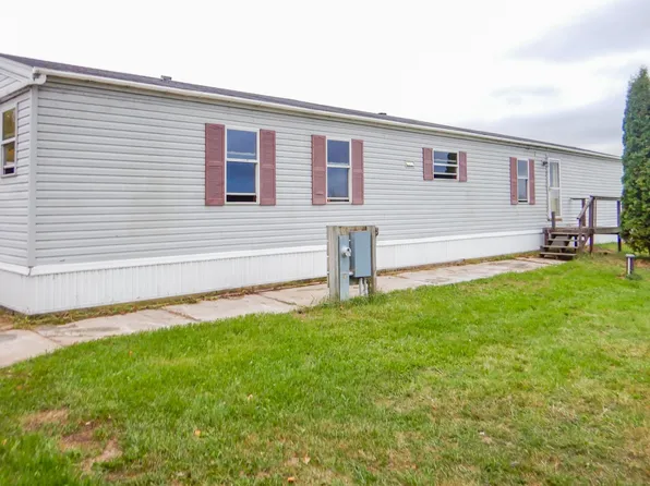 4303 Hoehne Ln, Lena, WI 54139