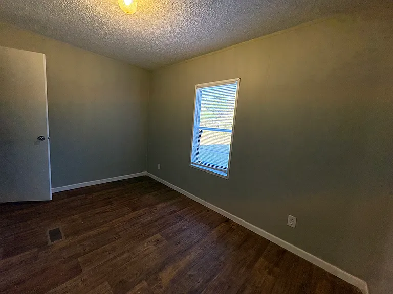 Pine Terrace — Photo 18