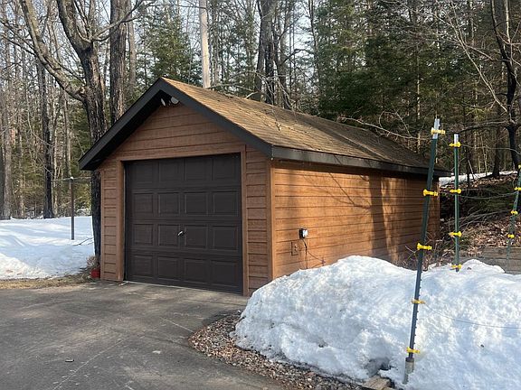 2nd image of 8089 Nicks Ln