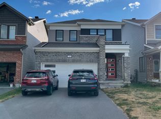 743 Brittanic Rd, Ottawa, ON K2V 0R3