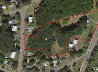 1460 N Broad St, Meriden, CT 06450