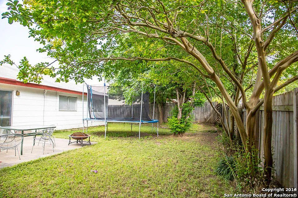 3 bed, 1512 sqft, $1,595 — Photo 2