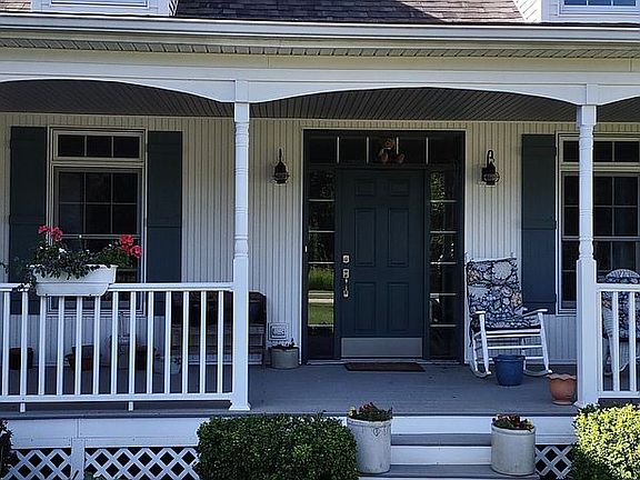 3rd image of 2049 Ore Creek Ln